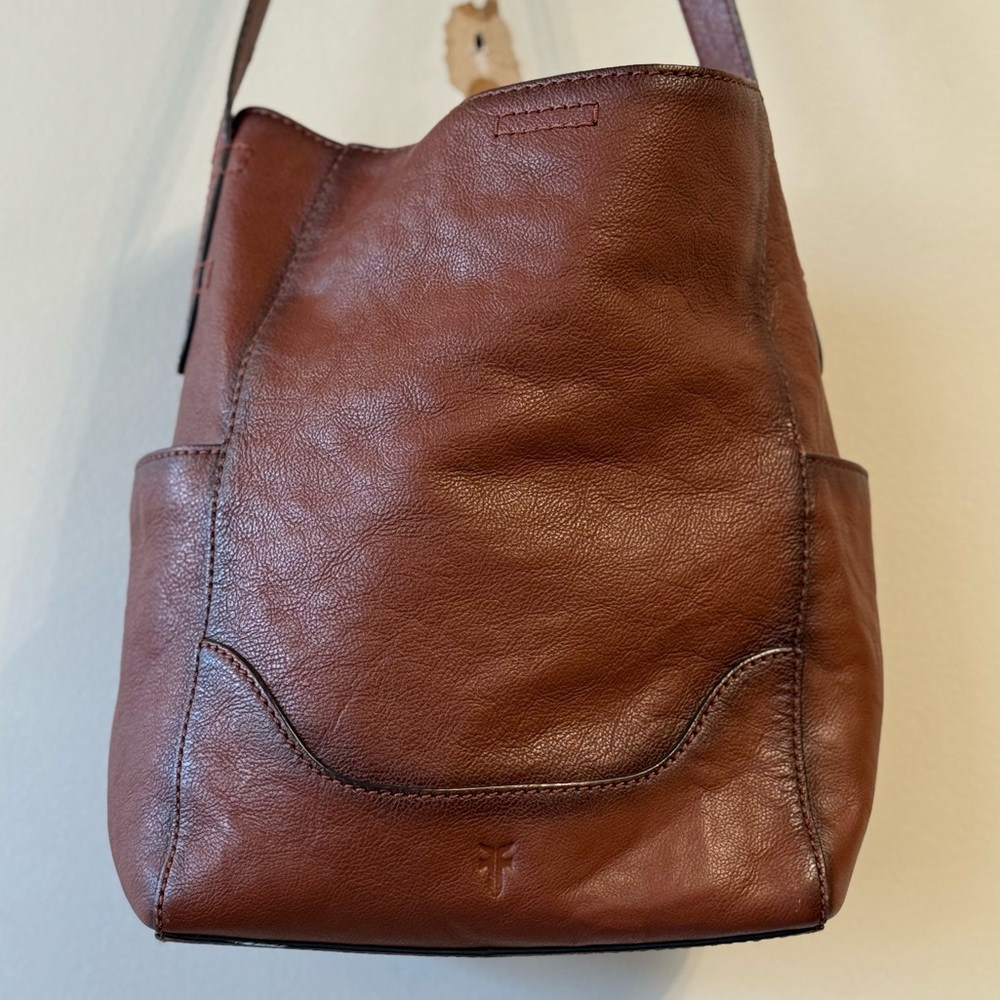 Frye cognac leather side pocket hobo shoulder bag
